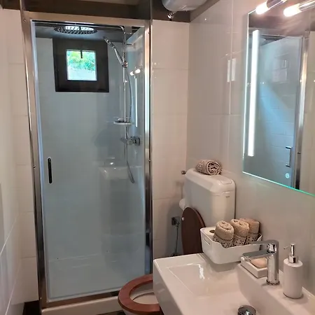 Costanza Con Balcone E Vista Giardino Apartament